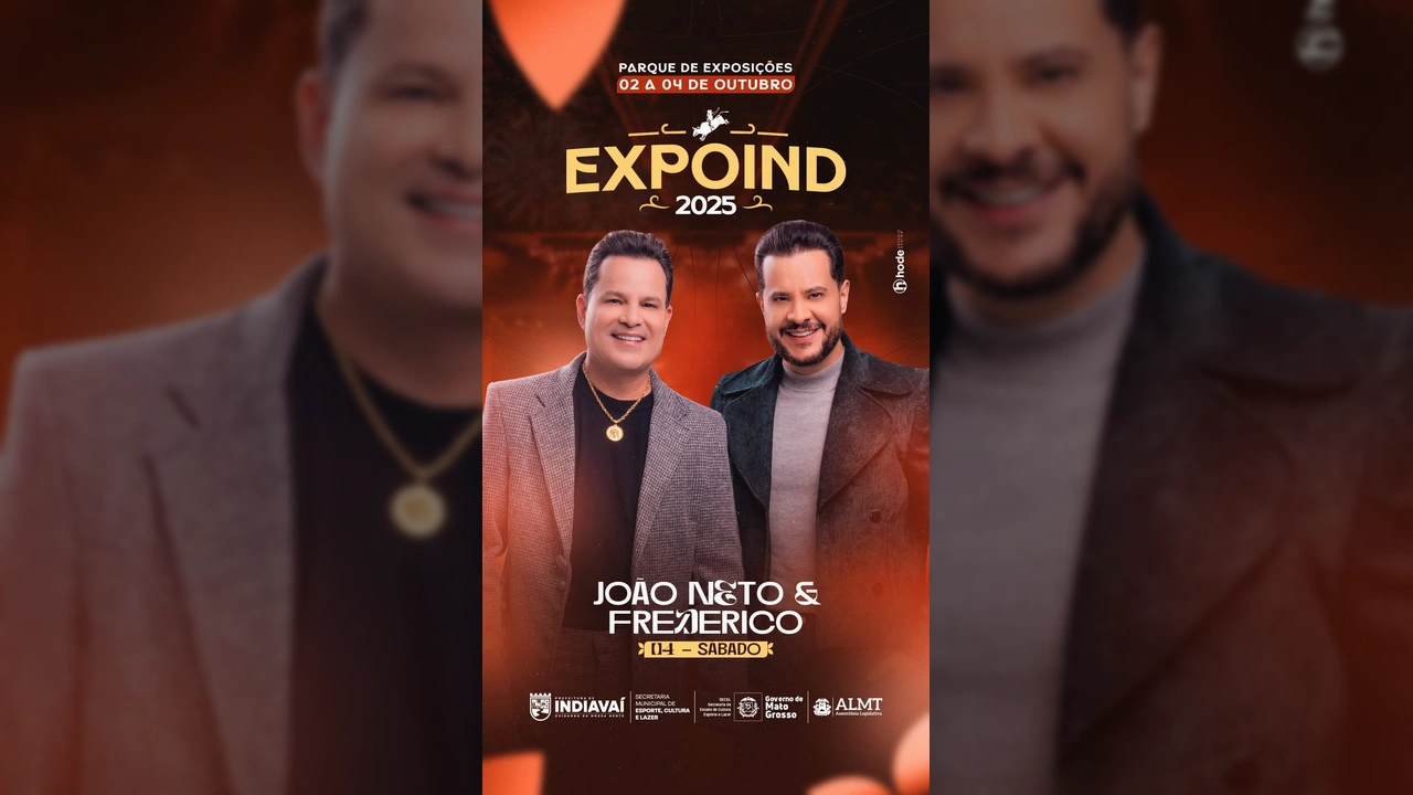 Imagem da dupla sertaneja João Neto & Frederico durante apresentação no palco da ExpoInd 2025. Crédito: prefeituradeindiavai / Instagram