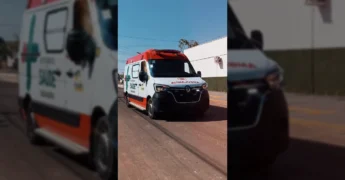 Novas ambulâncias e micro-ônibus da Secretaria Municipal de Saúde de Nova Olímpia, creditos a Secretaria Municipal de Saúde-NO