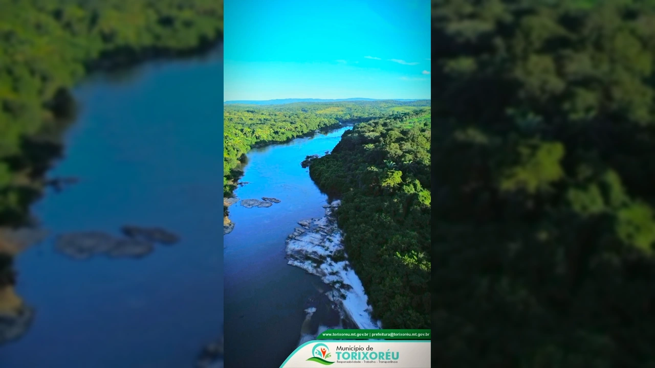 Imagens aéreas e terrestres das obras da rampa náutica em Torixoréu, com escavadeiras e caminhões movimentando terra às margens do Rio Araguaia. / Créditos: Prefeitura de Torixoréu