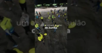 Pessoas participando de aula de zumba com balões amarelos em Tabaporã, Mato Grosso, durante campanha Setembro Amarelo. Créditos: Prefeitura de Tabaporã / Instagram